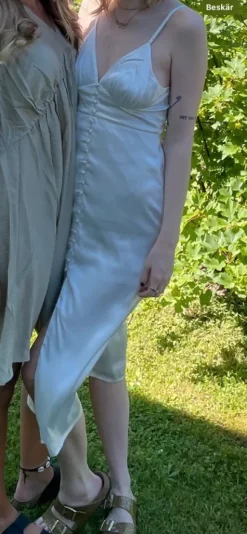 Midiklänning Bianca Nelly