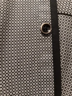 Miesten laadukas kauluspaita.