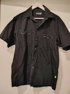 Miesten lyhythihainen kauluspaita