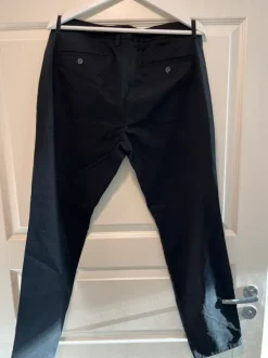 Miesten Reserved chinot