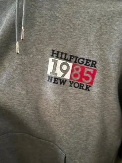 Miesten Tommy Hilfiger huppari