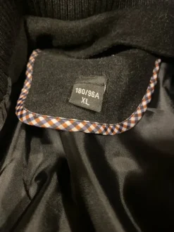 Miesten villakangastakki