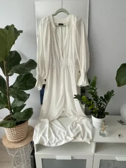 Śmietankowy szerokie nogawki kombinezon PLT rozm L