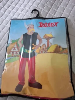 Naamiaisasu Asterix koko L