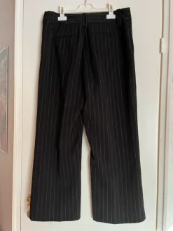 naisten liituraitahousut