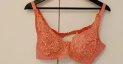 Naisten rintaliivit 90C