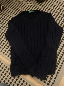 Navy benetton neule