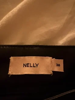 Nellyn ihanat nahkashortsit💞