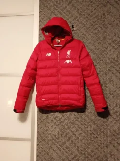 New balance toppatakki