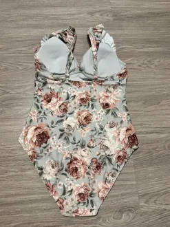 Newbie naisten kukallinen uimapuku M