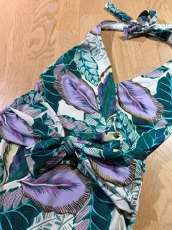 Next halterneck uimapuku