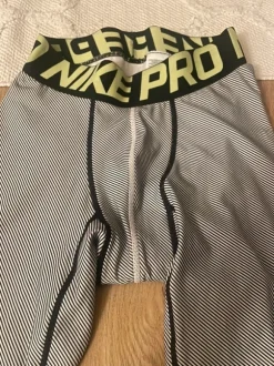 Nike pro lämpökerrasto