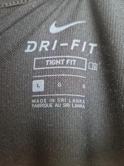 Nike pro urheilupaita