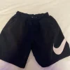 Nike shortsit