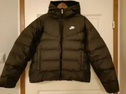 Nike storm-fit takki