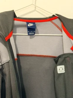 Nike ulkoilutakki/huppari