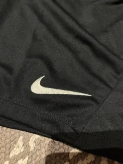 Nike urheilushortsit