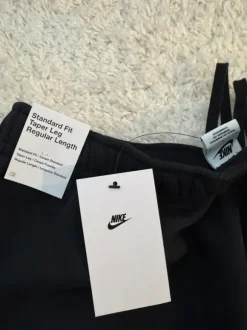 Niken college housut