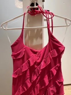 Näyttävä Oh Polly -mekko, UK 8 (vastaa noin XS/S)