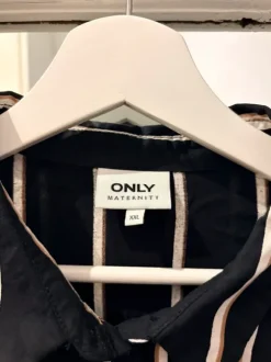 Only maternity paitamekko XXL