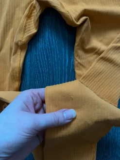 Oranssit ICIW legginsit