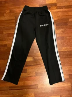 Palm Angles track bottom