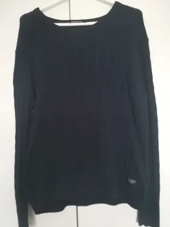 Peak miesten neulepusero