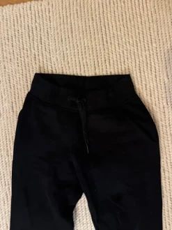 peak Performance housut