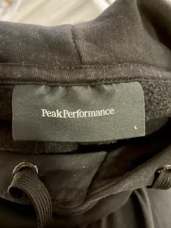Peak performance huppari
