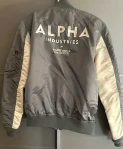 Pilottitakki, Alpha Industries
