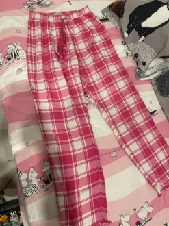 Pink pyjama pants