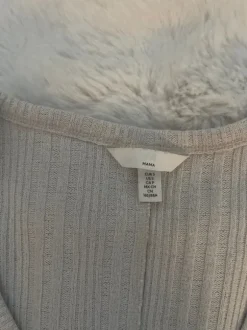 Pitkä h&m mama mekko