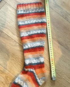 Pitkät villasukat 39