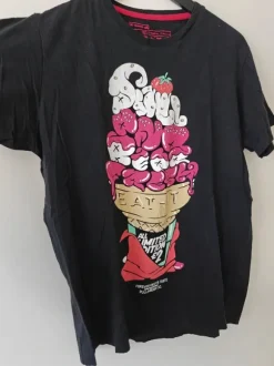 Pull & bear tpaita/size L