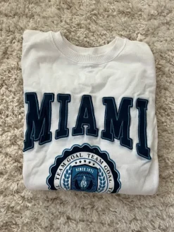 Pull&Bear collegepaita