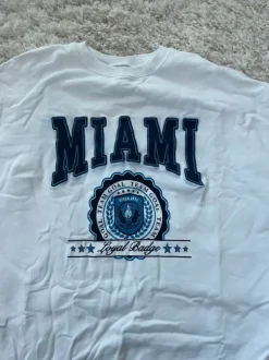 Pull&Bear collegepaita