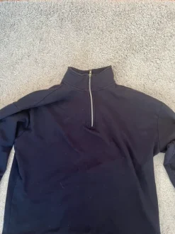 Quarter zip