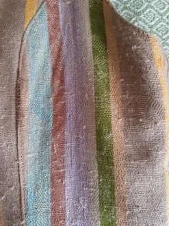 Raidallinen vintageliivi