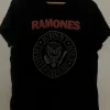 Ramones t-paita