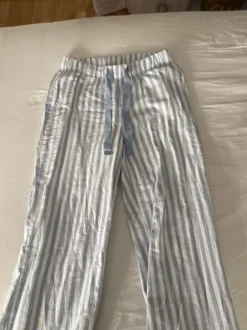 Randiga pyjamasbyxor hm