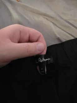 Reitmansin capri-tyyliset kesähousut