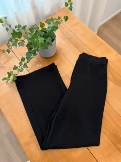 Rennot siistit housut