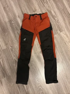 RevolutionRace housut S/48