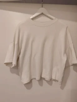 Riva Clothing luonnonvalkoinen boxy t-paita