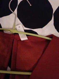 Ruosteenruskea haalari