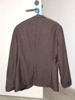 Ruskea puku (Bleiseri ja housut)