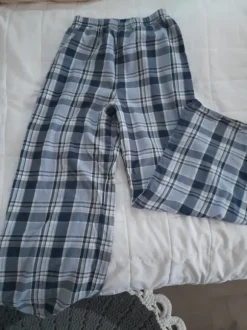 Ruudulliset pyjamahousut