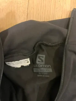 Salomon urheilupaita