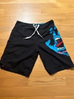 Santa cruz shortsit