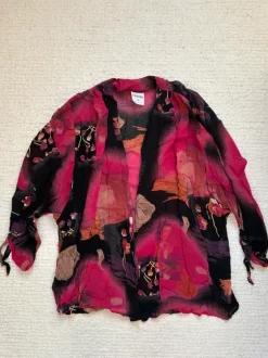 Sifonkinen vintagepaita